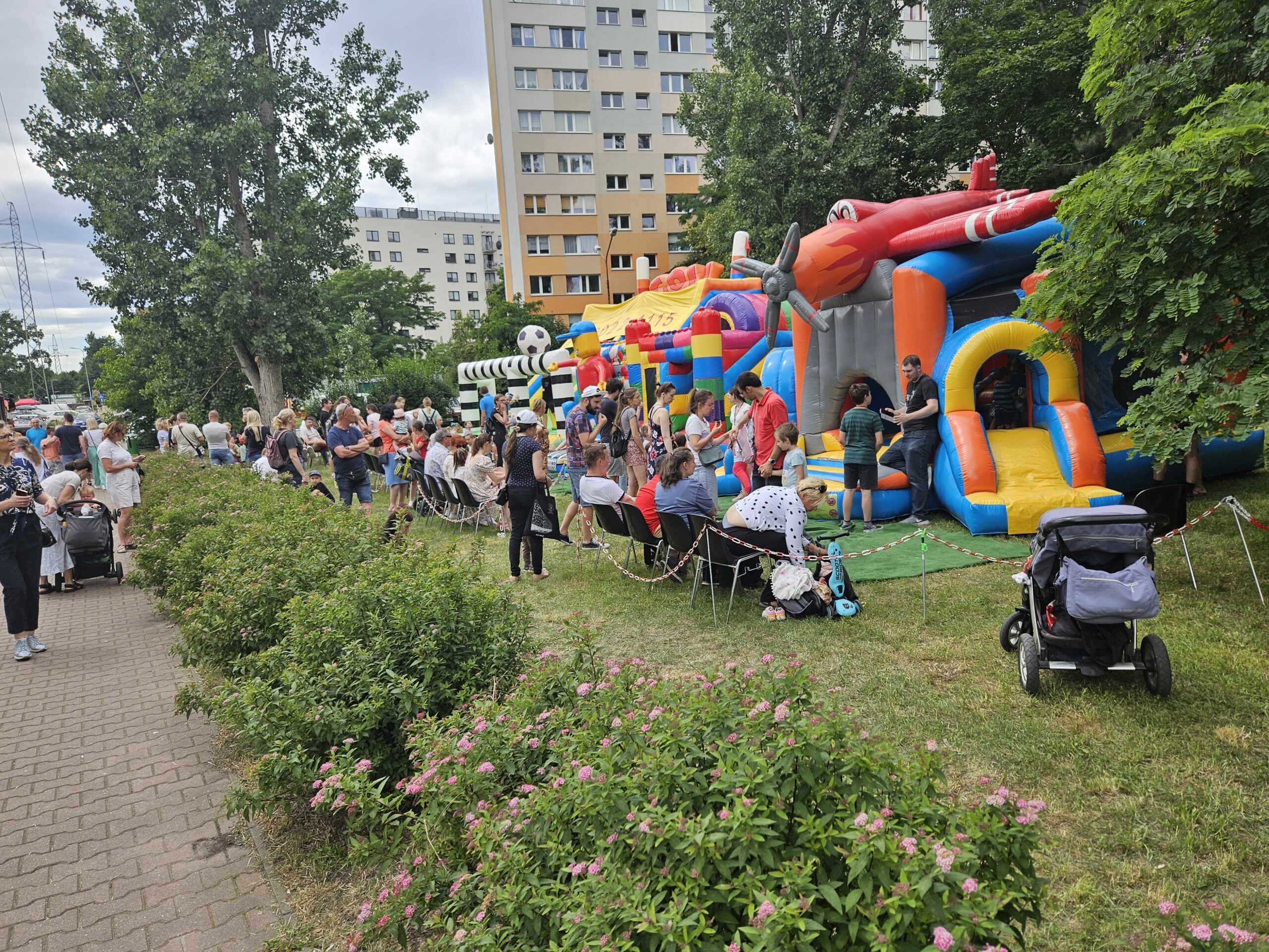 Festyn rodzinny organizowany przez Wrocławskie Stowarzyszenie Wychowawców